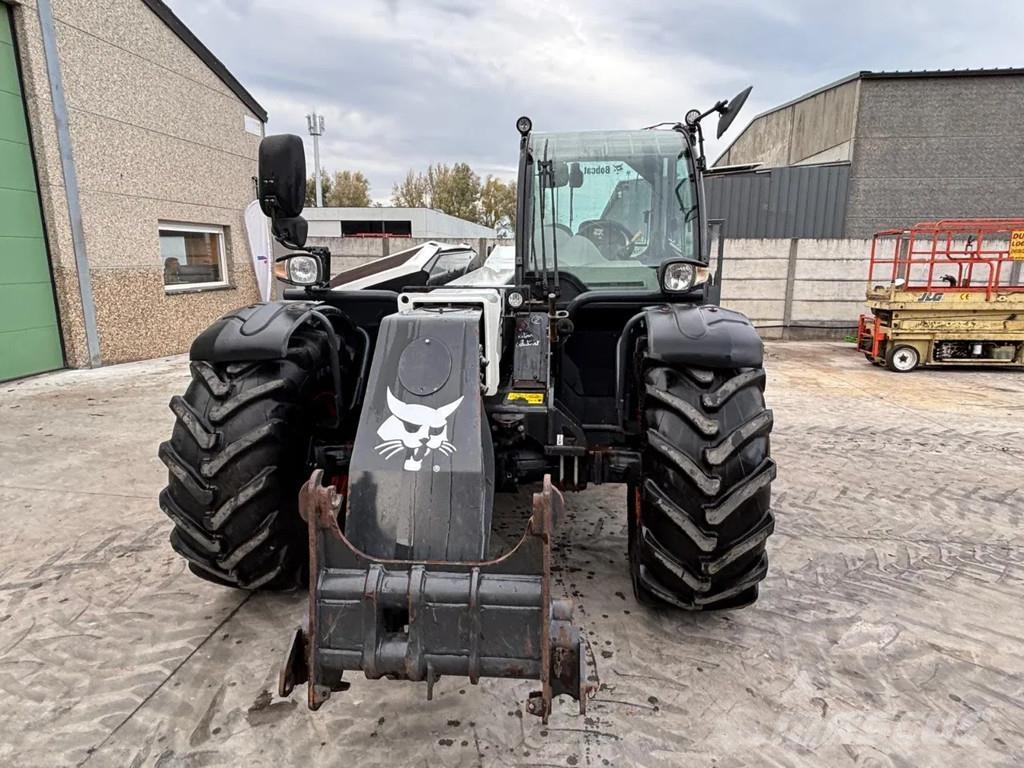 Bobcat TL35.70X Telehandlers for agriculture