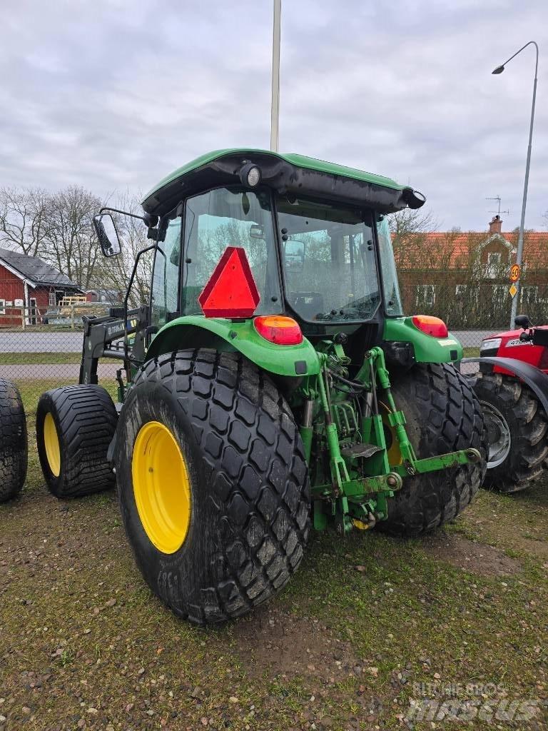 John Deere 5620 Tractors
