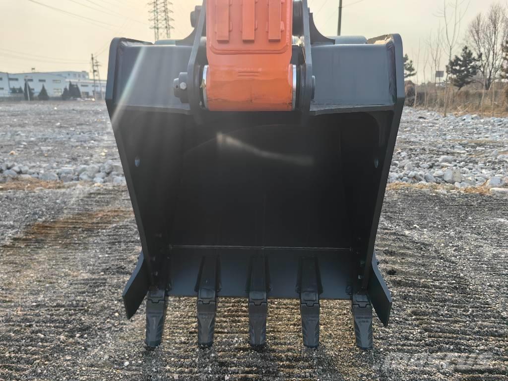 Doosan DX225 Crawler excavators