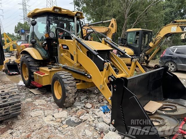 CAT 420 F Backhoe loaders