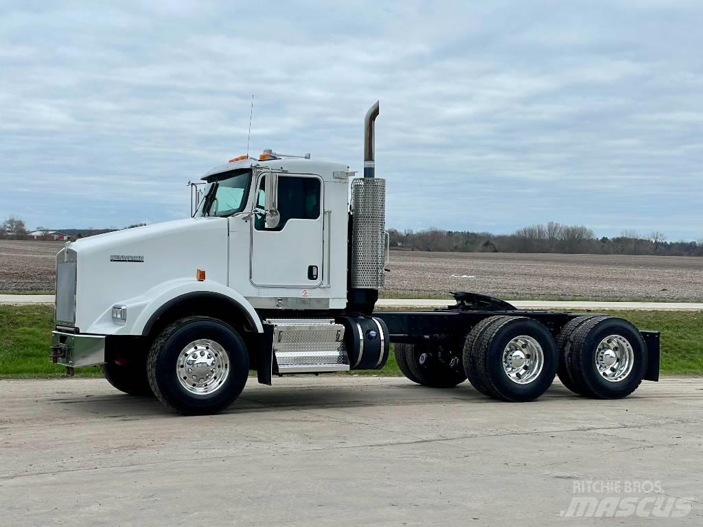 Kenworth T800 Tractor Units