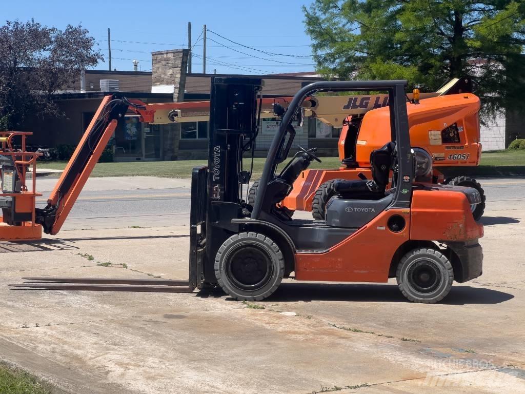 Toyota 8 FG U 30 Forklift trucks - others