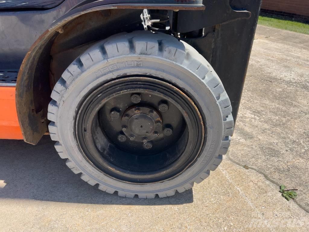 Toyota 8 FG U 30 Forklift trucks - others