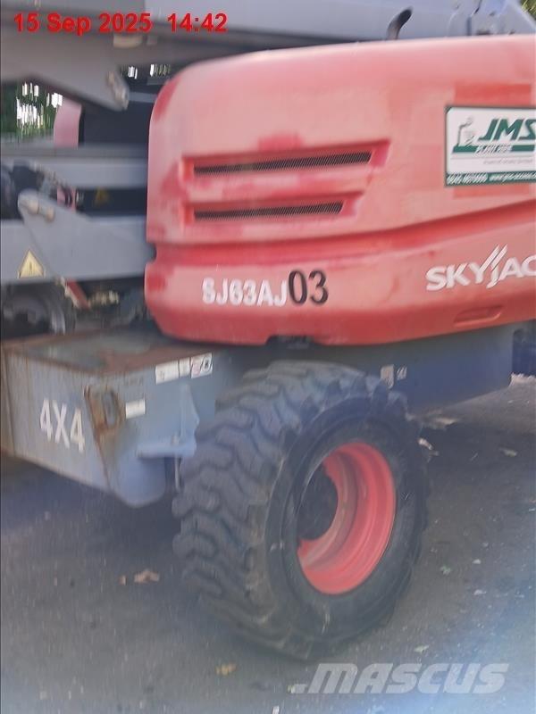 SkyJack SJ 63 AJ Articulated boom lifts