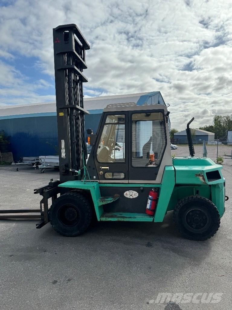 Mitsubishi FD60 Diesel trucks