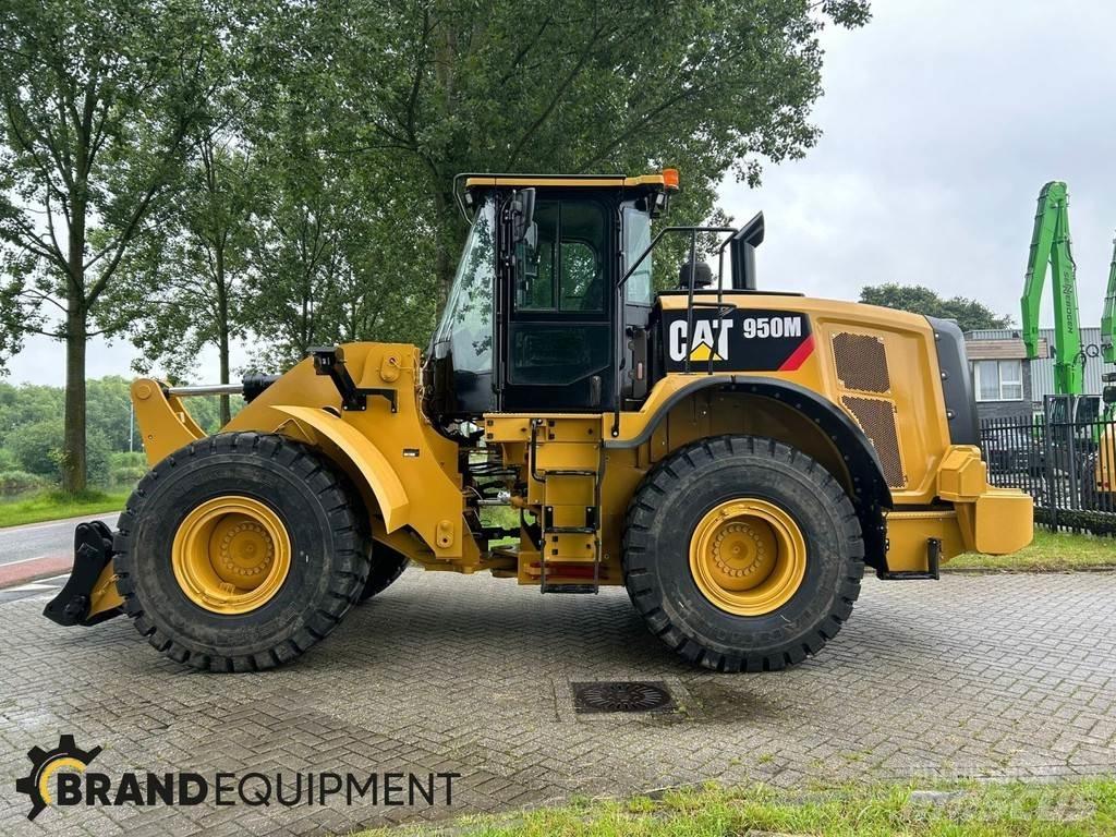 CAT 950M Wheel loaders