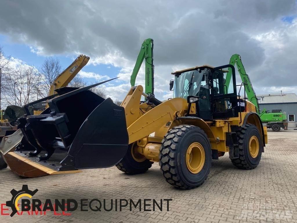 CAT 950M Wheel loaders