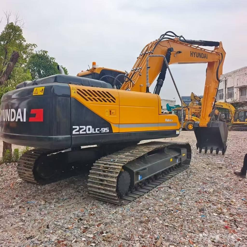 Hyundai 220 LC-9S Crawler excavators