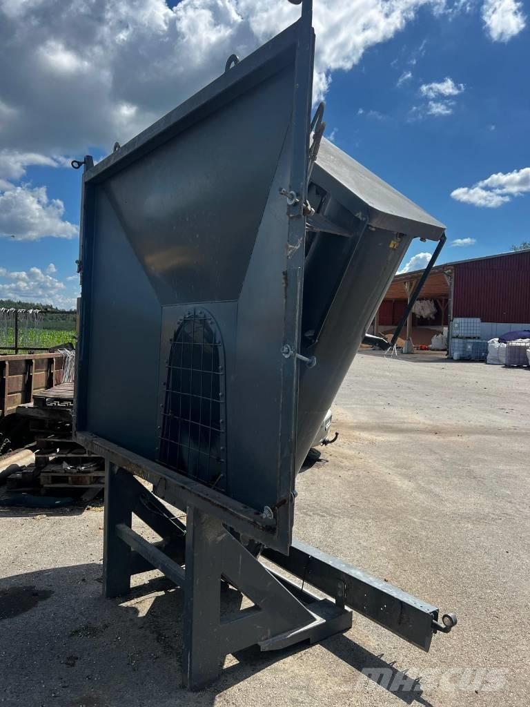 Umega PI 20 Grain / Silage Trailers