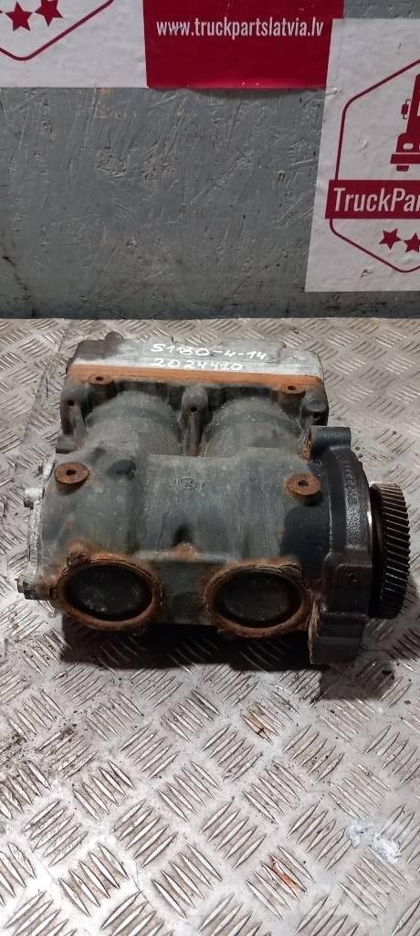 Scania P 360.    2024410 Engines