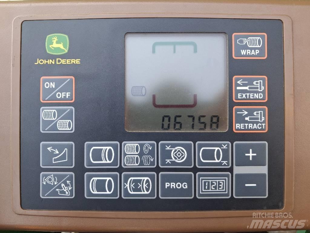 John Deere V 461 M Round balers