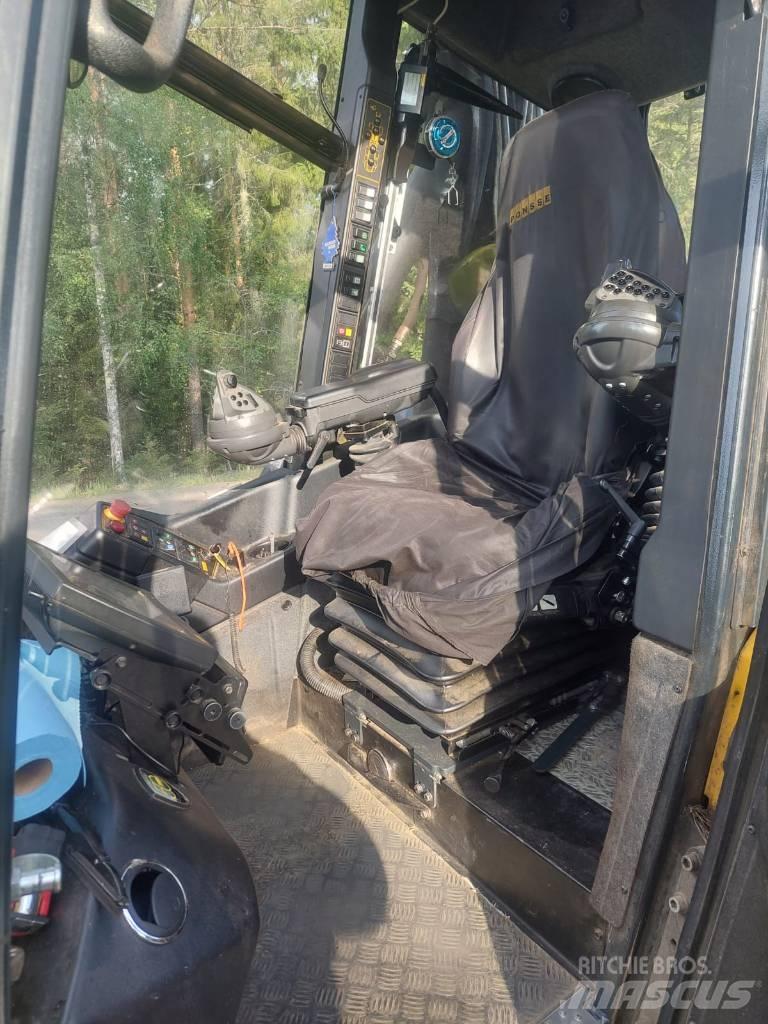 Ponsse SCORPION 8W Harvesters