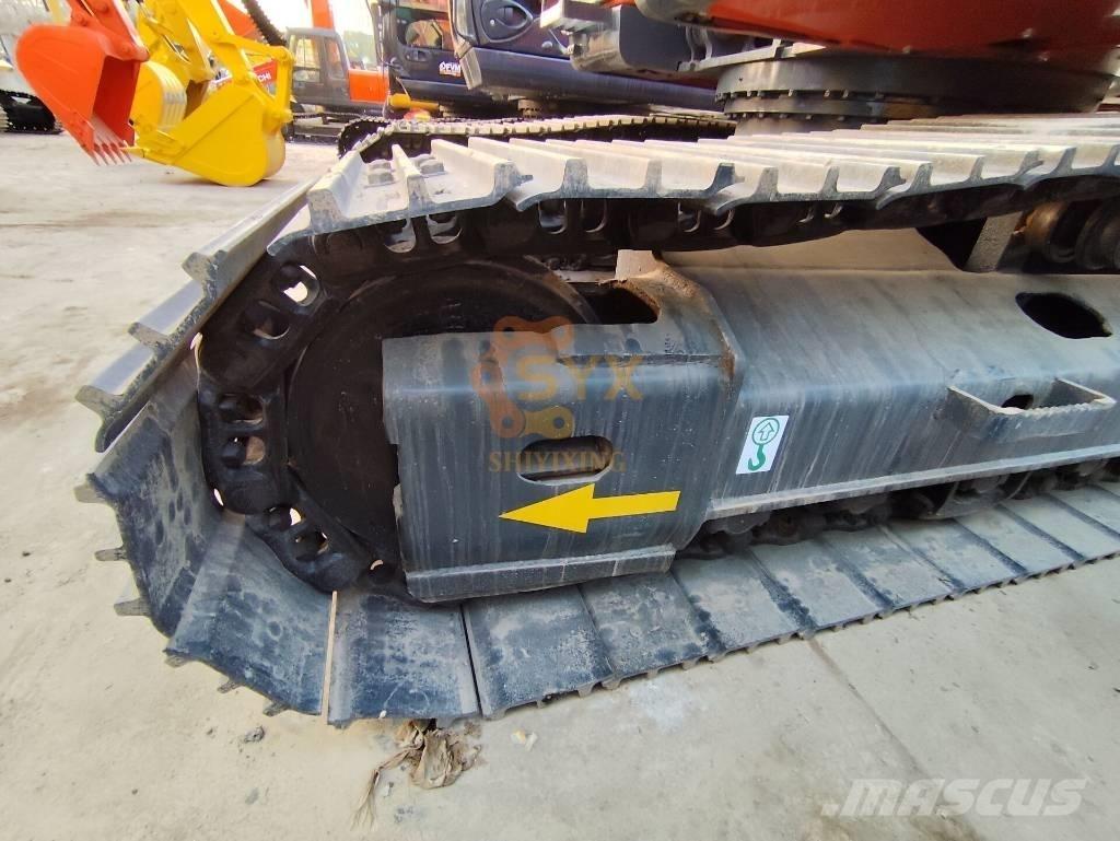 Doosan DX 225 LC Crawler excavators