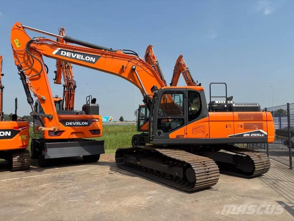Develon DX255LC-7 Crawler excavators