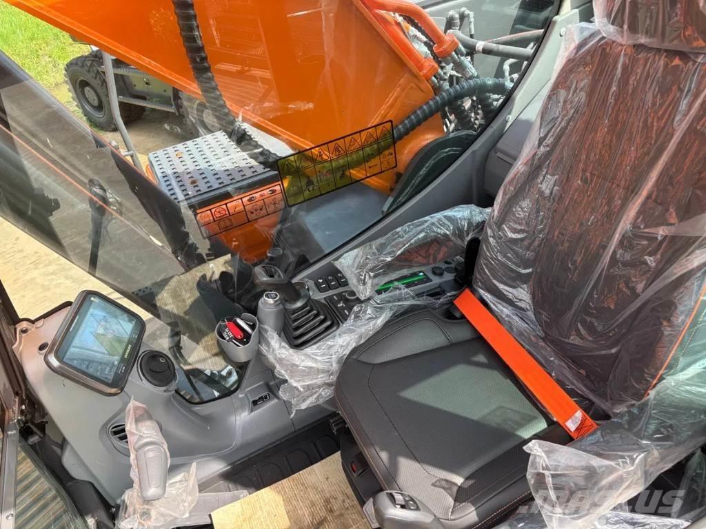 Develon DX255LC-7 Crawler excavators