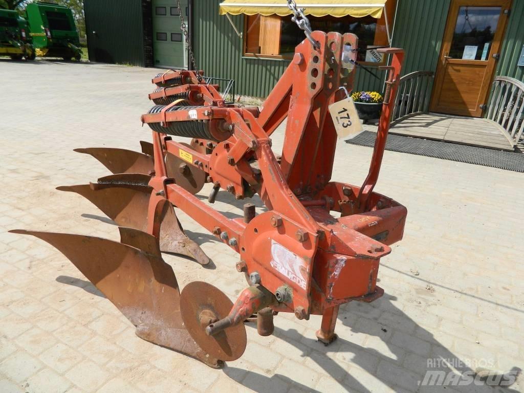 Fraugde 3 Conventional ploughs