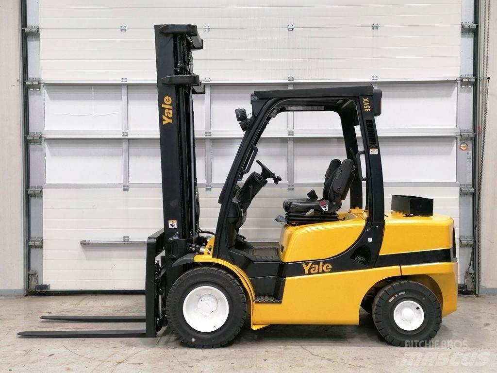 Yale GDP35VX Diesel trucks