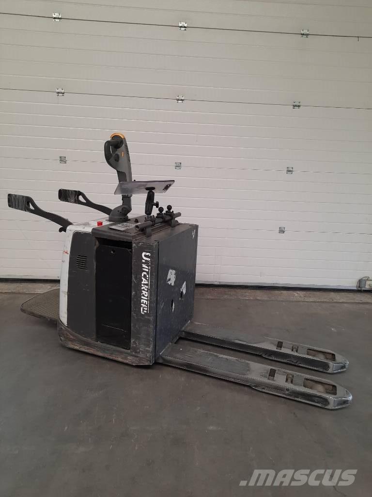 UniCarriers PMR200 Low lifter with platform
