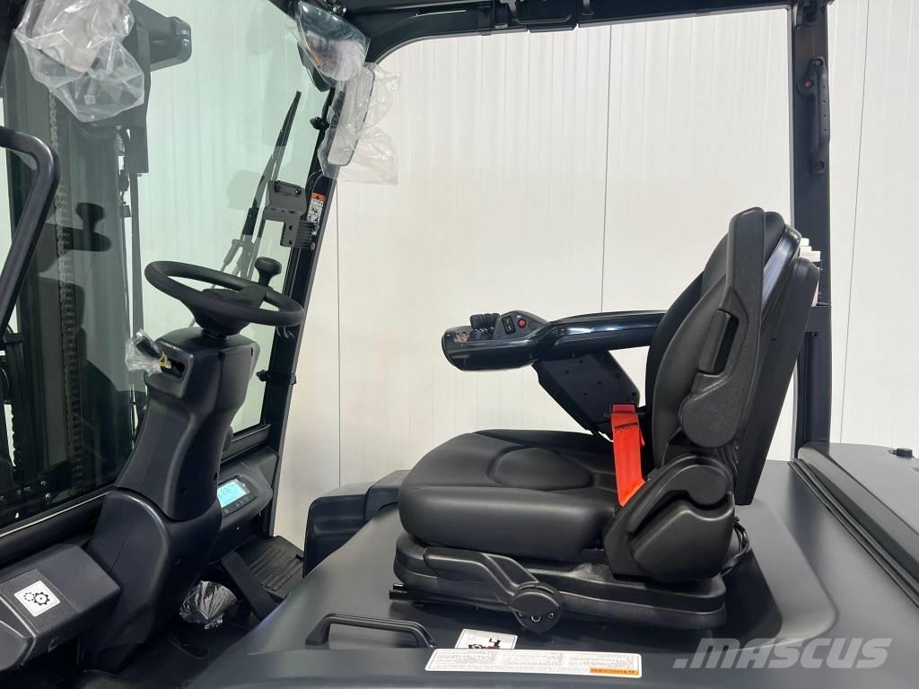 Bobcat B25X-7 PLUS Electric forklift trucks