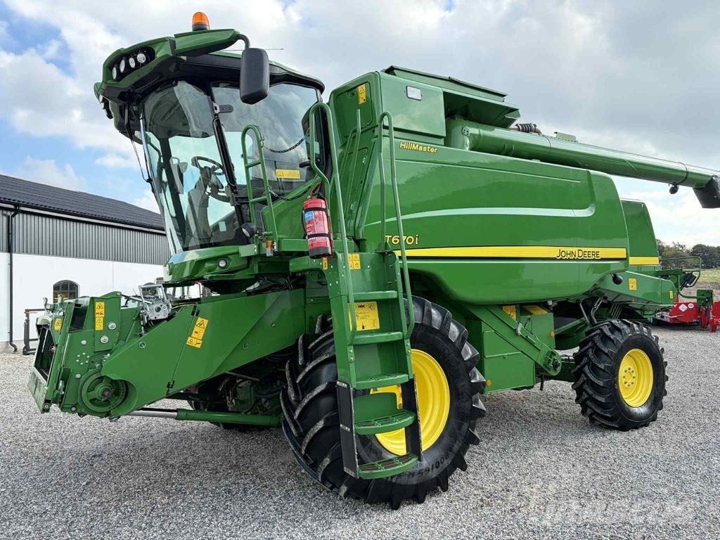 John Deere T 670 i Combine harvesters