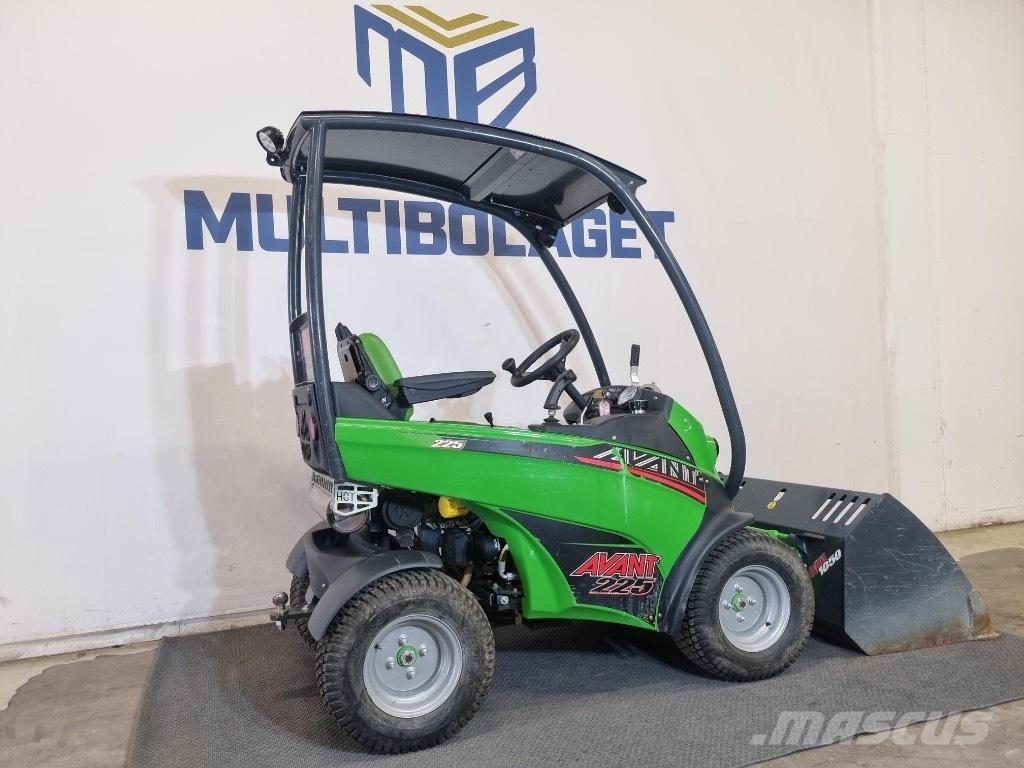 Avant 225 Multi purpose loaders