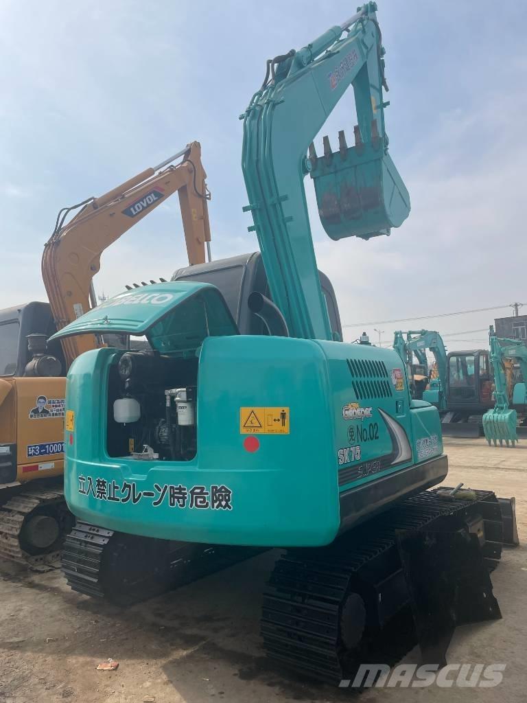 Kobelco SK 75 Crawler excavators