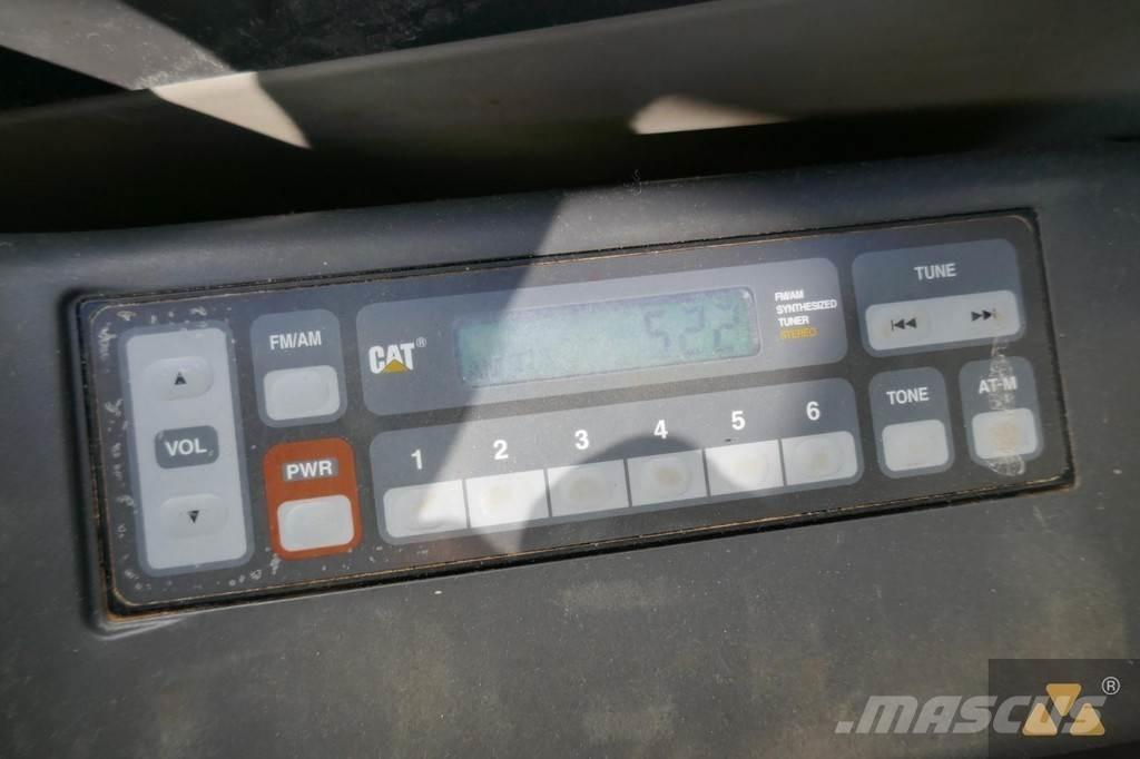 Morooka MST2300VD Tracked dumpers
