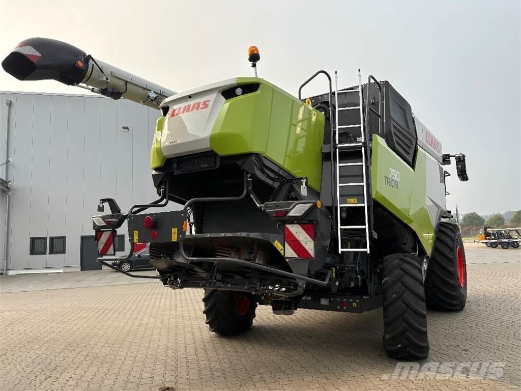 CLAAS TRION 750 Combine harvesters