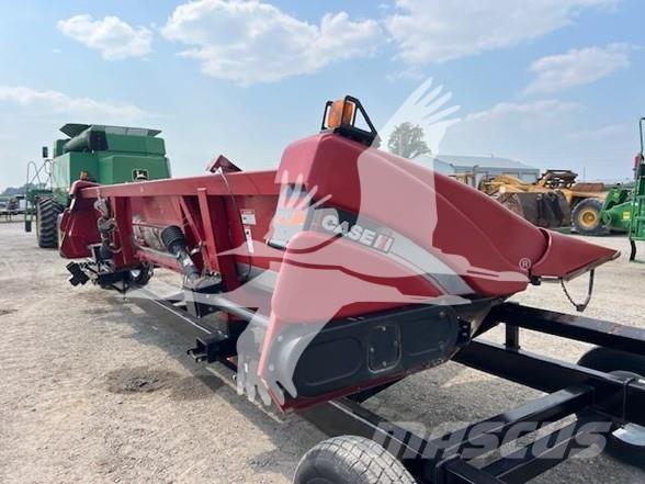 Case IH 3408 Combine harvester heads