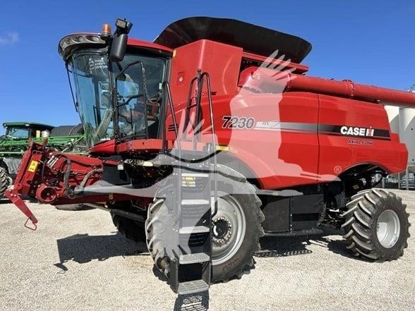 Case IH 7230 Combine harvesters
