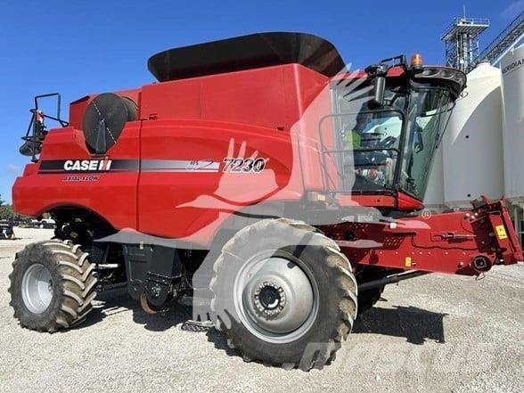 Case IH 7230 Combine harvesters