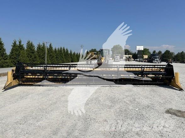 CAT F30 Combine harvester heads