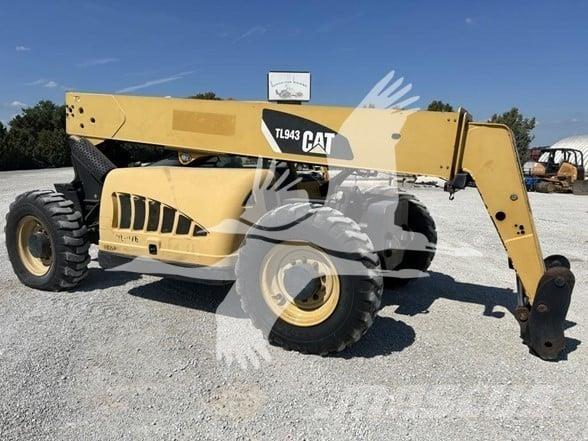 CAT TL943 Telescopic handlers