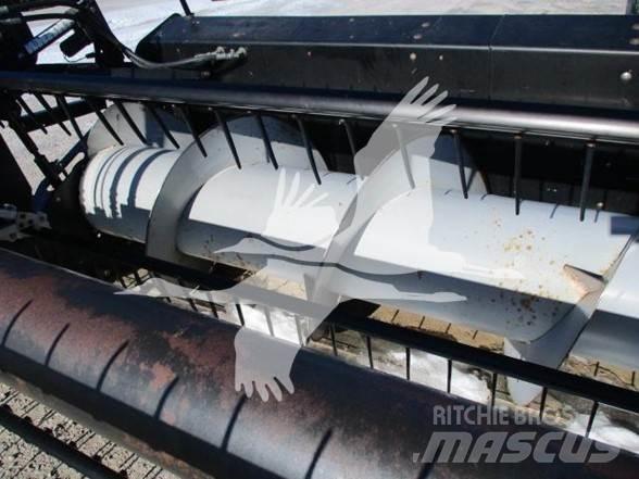 Gleaner 800 Combine harvester heads