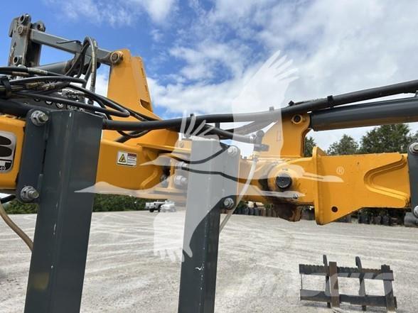 Hagie NTB40 Construction - Others