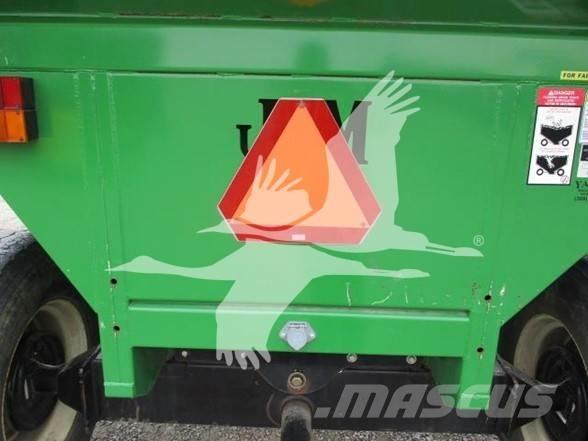 J&M 540 Grain / Silage Trailers
