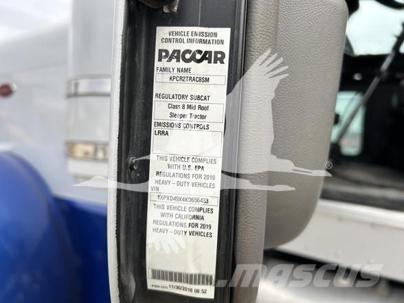 Peterbilt 389 Tractor Units