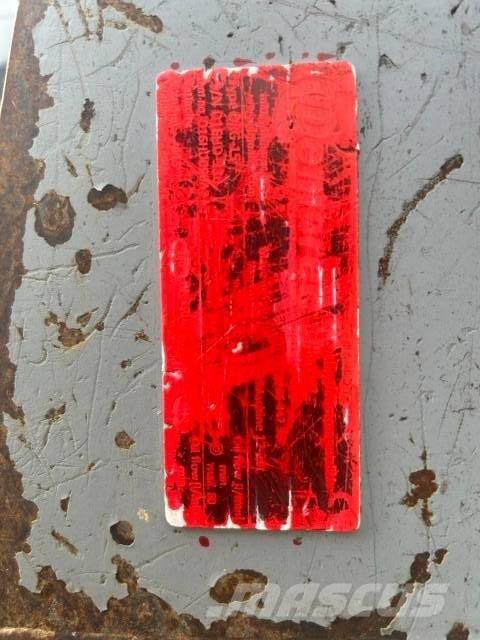 Demarec DRG 15 CW 30 Grapples