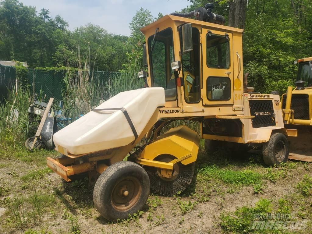  WALDIN SW250 Sweeper trucks