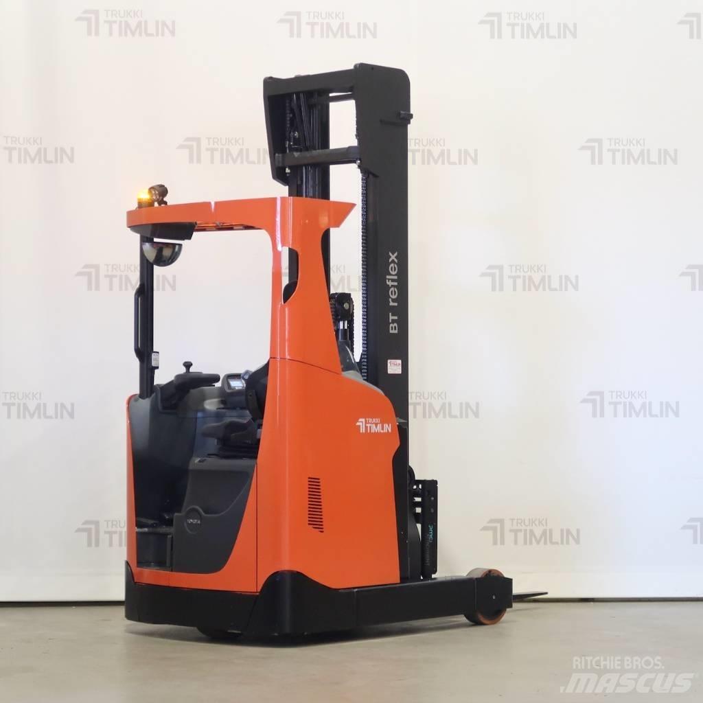 Toyota RRE160H Reach trucks
