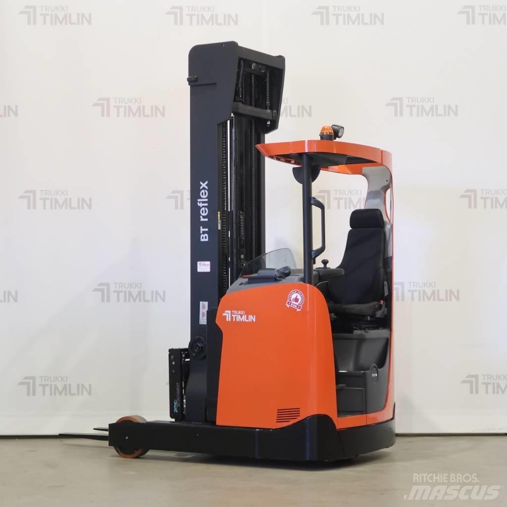 Toyota RRE160H Reach trucks
