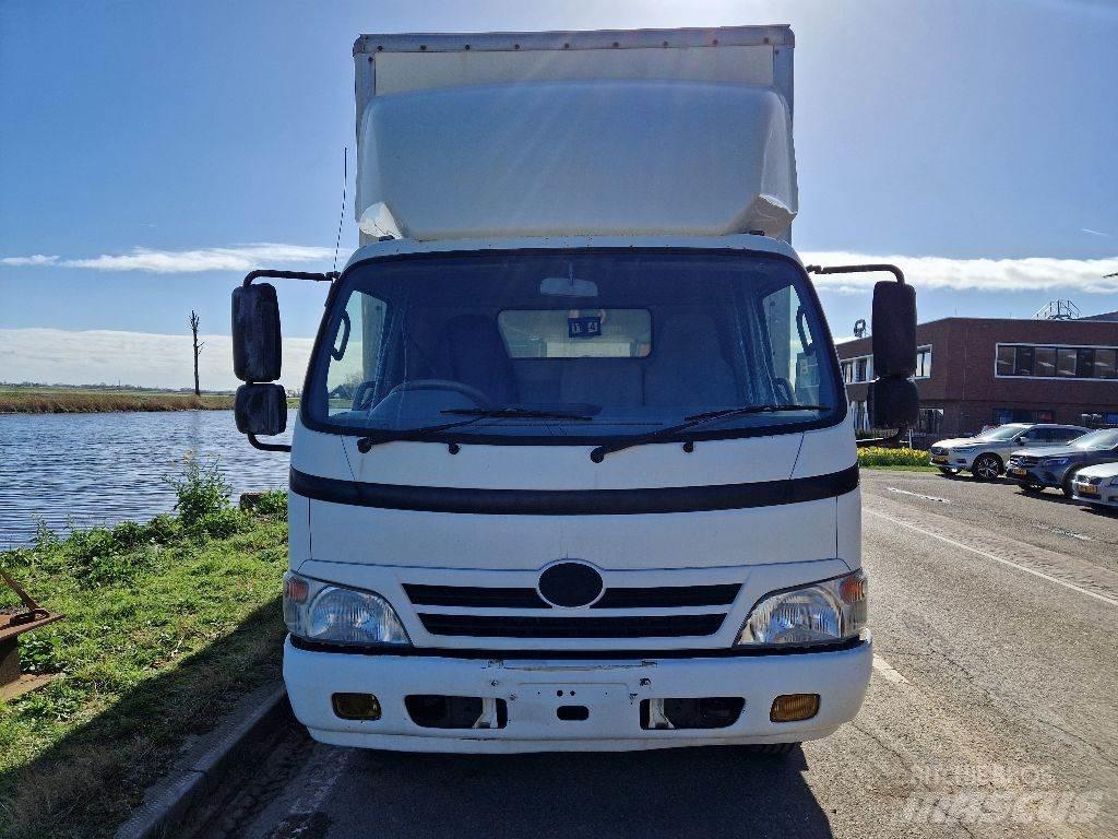 Hino 3815 Box body trucks