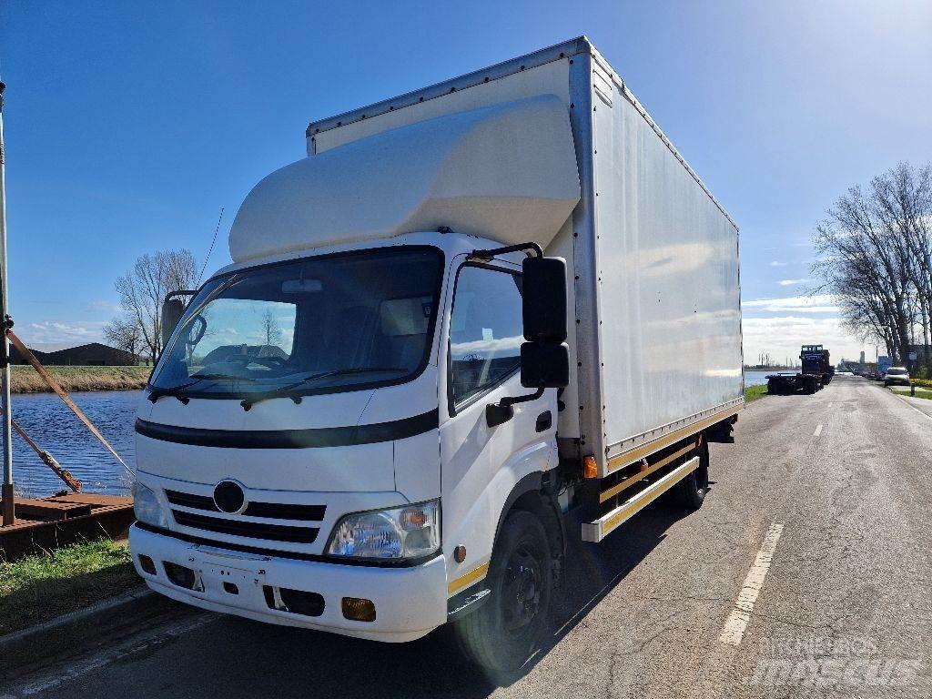 Hino 3815 Box body trucks
