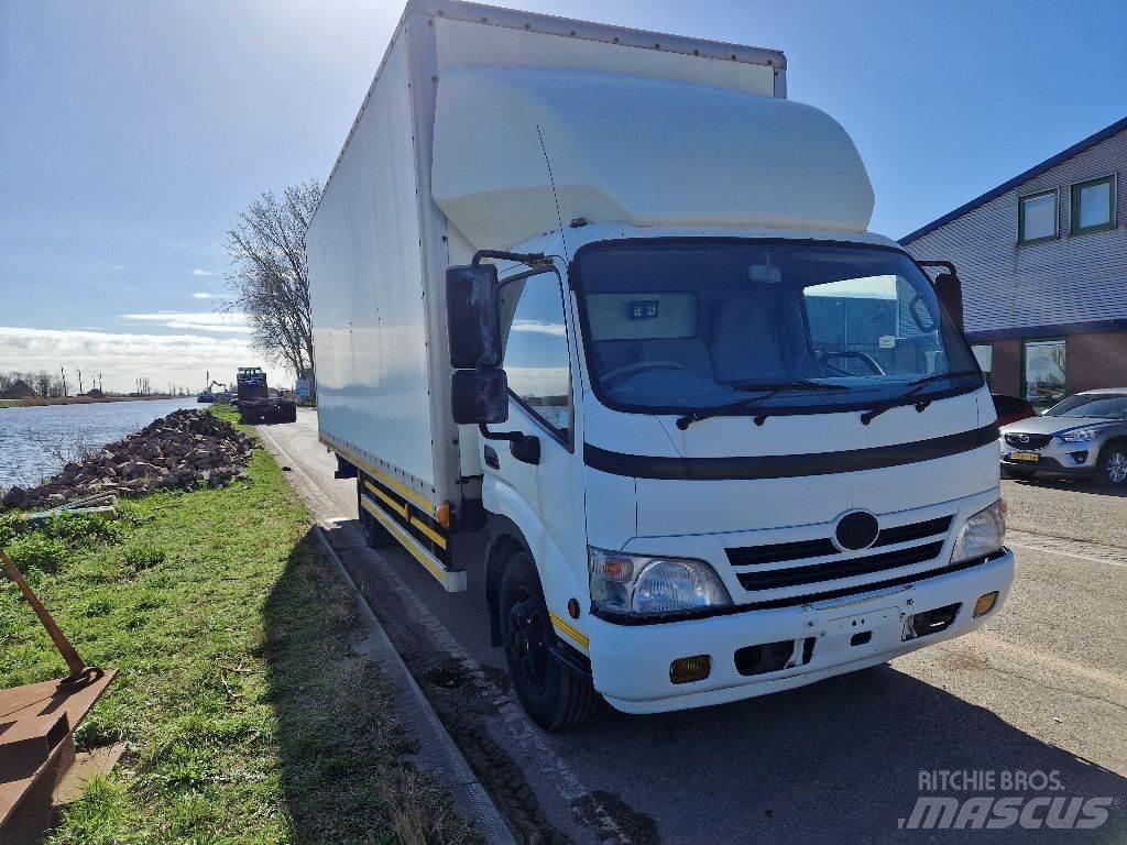 Hino 3815 Box body trucks