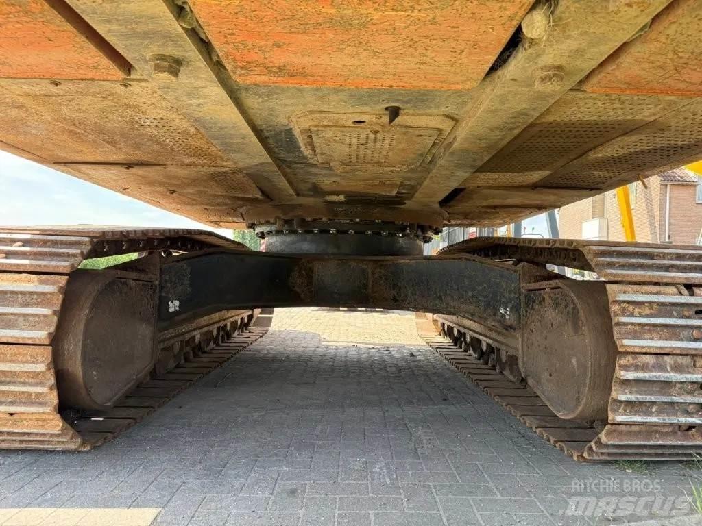 Hitachi ZX350LC-6 Crawler excavators