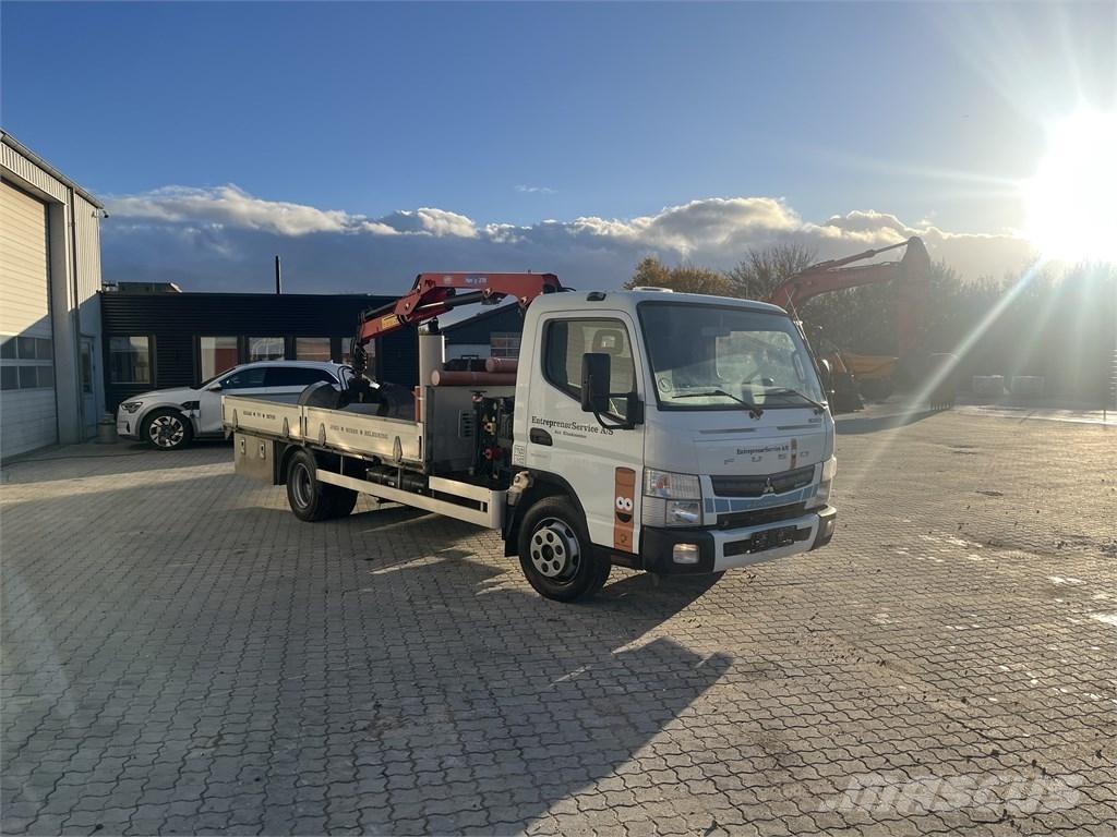 Mitsubishi Canter Flatbed / Dropside trucks