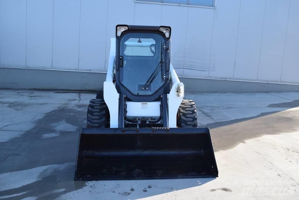 Bobcat S 750 Skid steer loaders