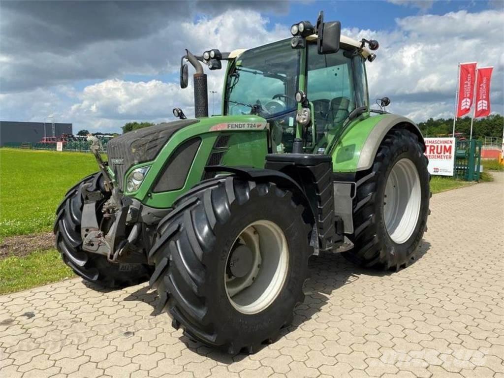 Fendt 724 PROFI Tractors