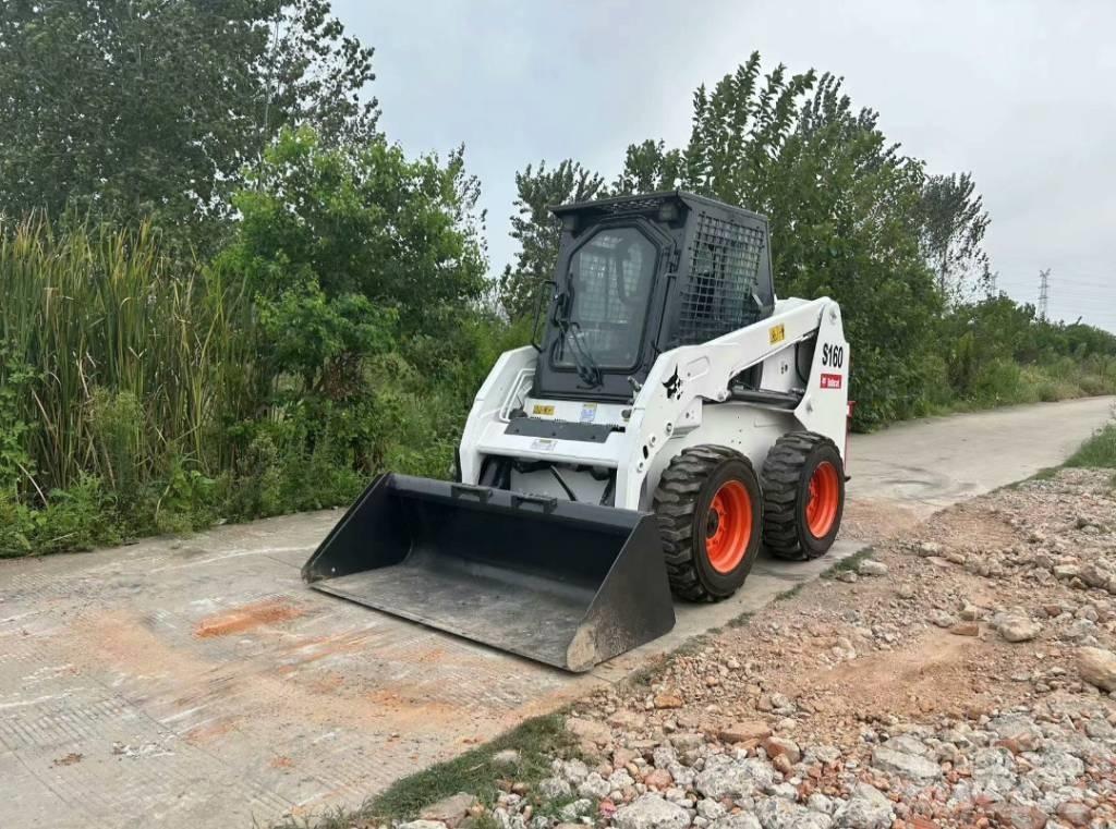 Bobcat S 160 Skid steer loaders