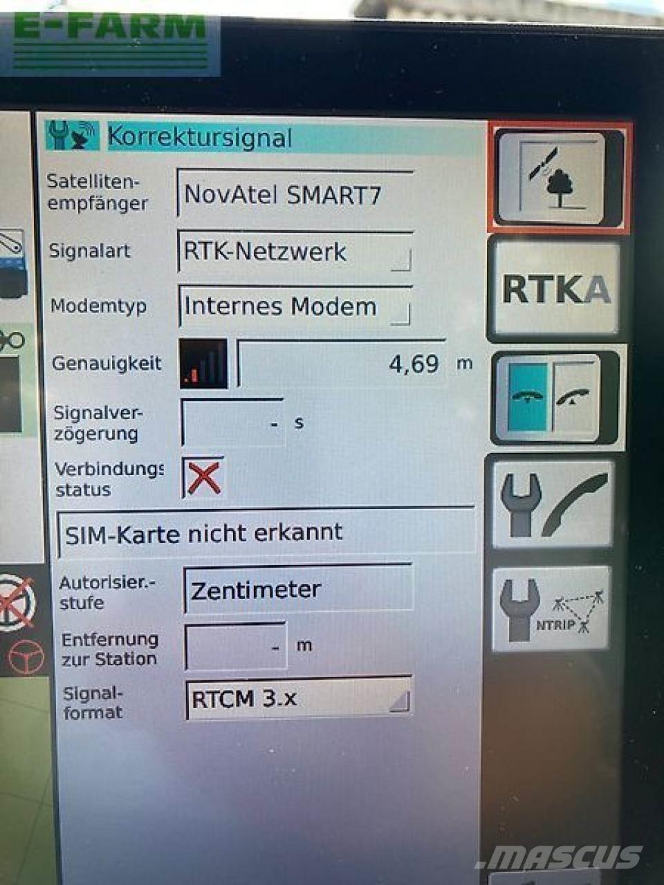 Fendt 828 vario Tractors